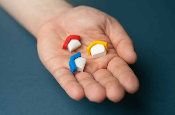 Quels sont les prix moyens des biens immobiliers dans la région des Portes du Soleil ?